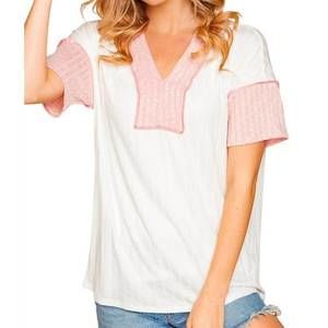 NEW HAPTICS vneck short sleeve top with pink detail in white